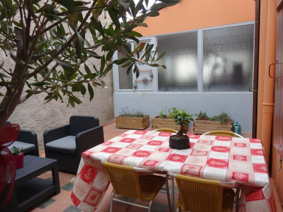 Appartement Spacieux Avec Grand Patio, 1Er Etage Sigean Εξωτερικό φωτογραφία